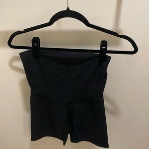 Beyond yoga - beyond the bump shorts